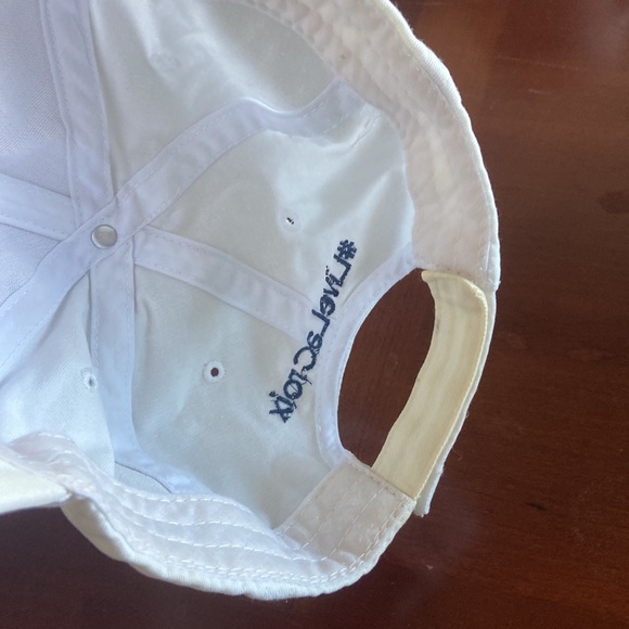 La Croix hat - Picture 5 of 6